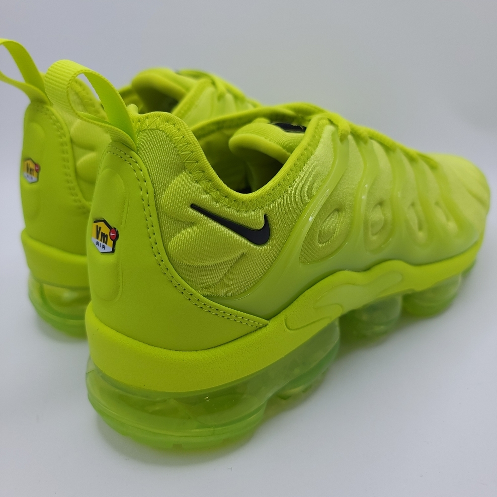 Nike Women's VaporMax Plus Shoes Tennis Ball Neon DX1784-300 - Picture 7 of 7